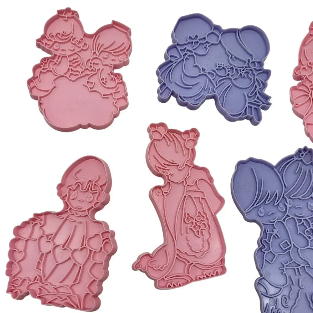 90's Wilton Precious Moments 8-Piece Cookie Cutter Set Dishwasher-Safe In Box